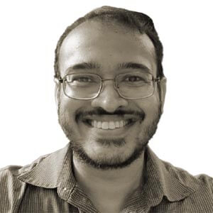 Headshot of Joel Rosario